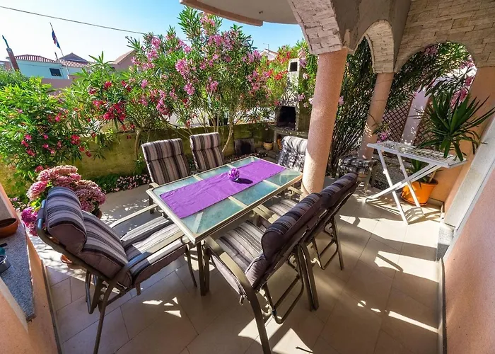 ヴィラ Luxurious In Dalmatia Near Sea