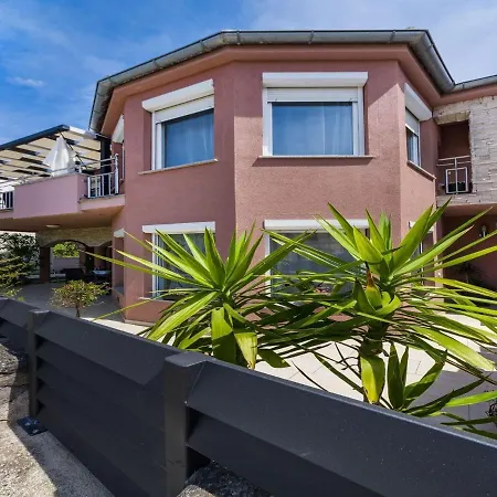 فيلة Luxurious In Dalmatia Near Sea