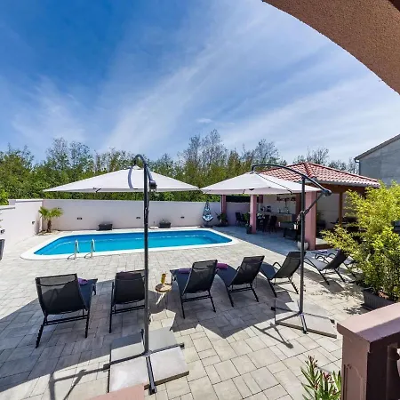 فيلة Luxurious In Dalmatia Near Sea زاتون