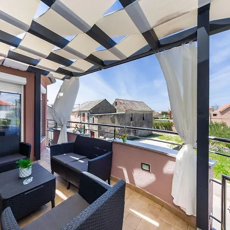 Luxurious In Dalmatia Near Sea فيلة