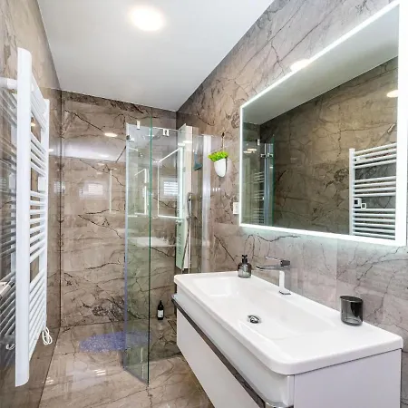 Luxurious In Dalmatia Near Sea Vila *