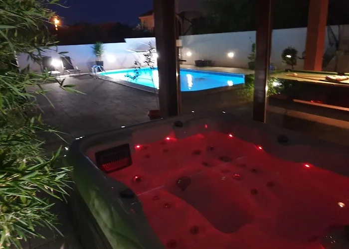 Willa Luxurious In Dalmatia Near Sea Zaton (Zadar)