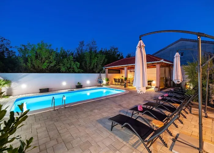 Willa Luxurious In Dalmatia Near Sea